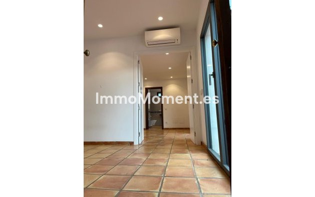 Resale - Villa - Marbella - Nagüeles