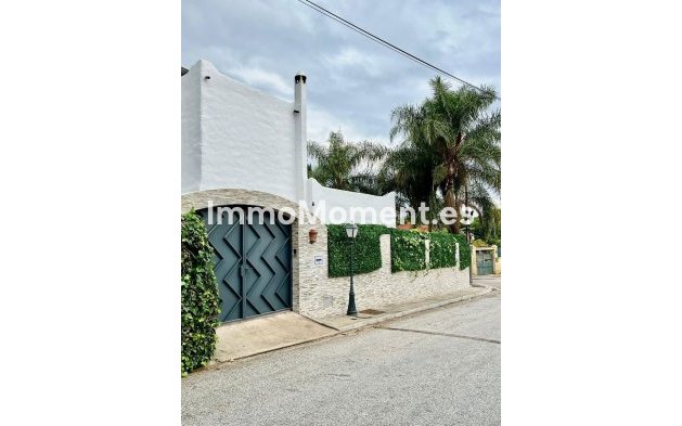 Resale - Villa - Marbella - Nagüeles