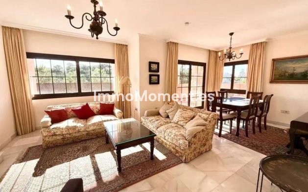 Resale - Apartment - Estepona - New Golden Mile