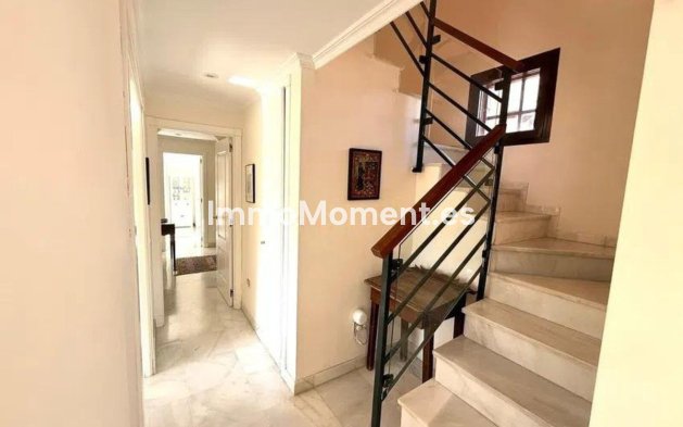Resale - Apartment - Estepona - New Golden Mile