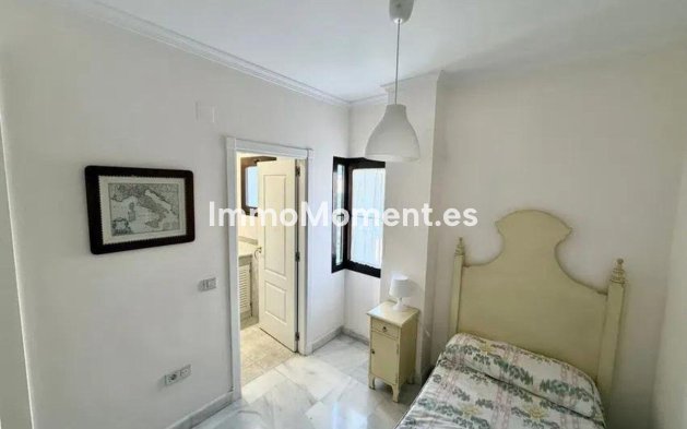 Resale - Apartment - Estepona - New Golden Mile