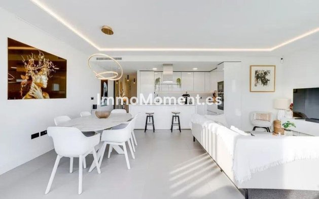 Wiederverkauf - Wohnung - Estepona  - Estepona Centro