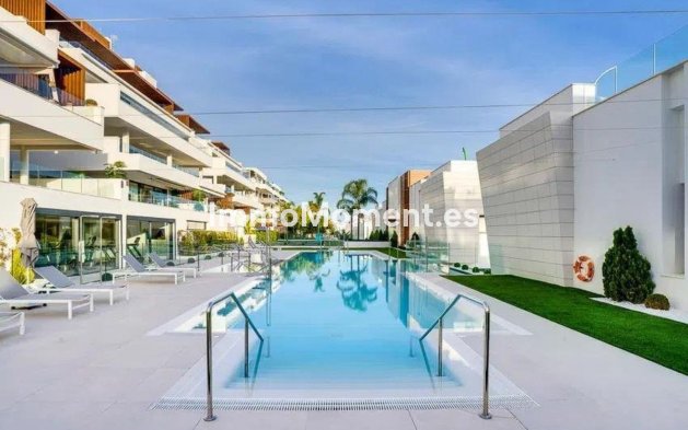 Wiederverkauf - Wohnung - Estepona  - Estepona Centro