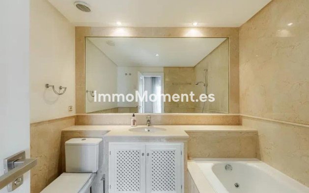Revente - Maison mitoyenne - Estepona  - Costalita