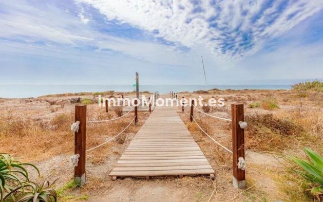 Revente - Maison mitoyenne - Estepona  - Costalita