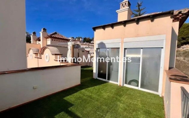 Resale - Apartment - Benahavís - Benahavís Centro