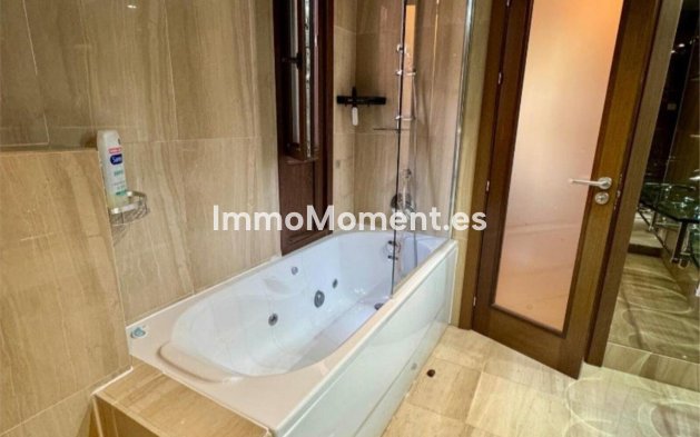 Wiederverkauf - Wohnung - Estepona  - New Golden Mile