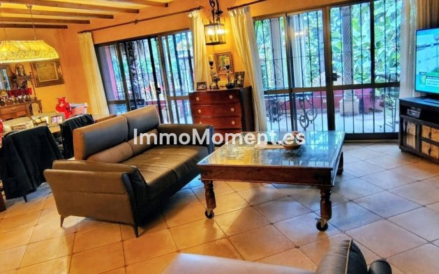 Reventa - Villa - Marbella - Río Real