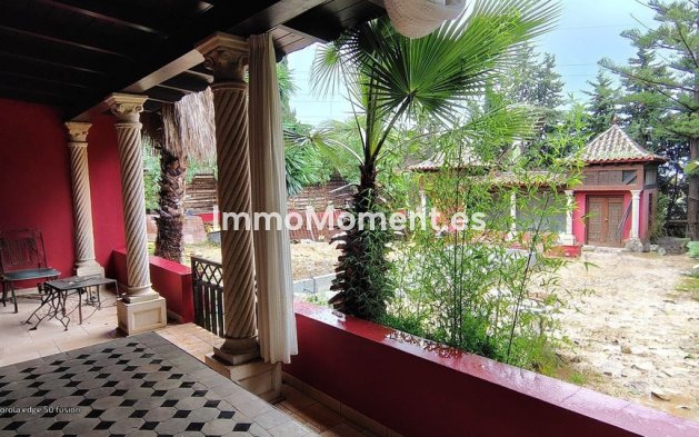 Reventa - Villa - Marbella - Río Real