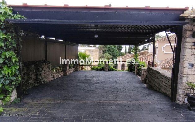 Reventa - Villa - Marbella - Río Real