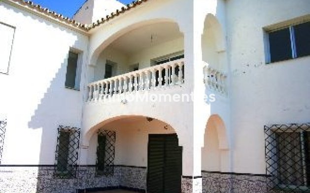 Revente - Villa - Intérieur                       - Coín