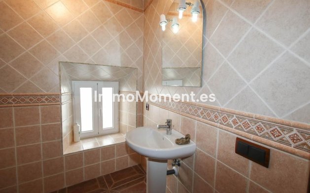 Bestaande woning - Geschakelde woning - Binnenland  - Guaro