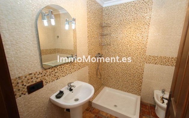 Bestaande woning - Geschakelde woning - Binnenland  - Guaro