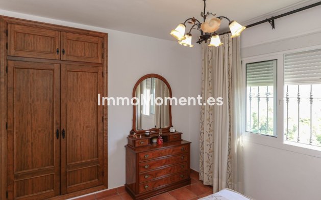 Bestaande woning - Villa - Binnenland  - Guaro