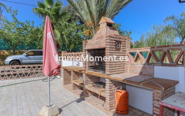 Bestaande woning - Villa - Binnenland  - Guaro