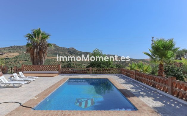 Bestaande woning - Villa - Binnenland  - Guaro