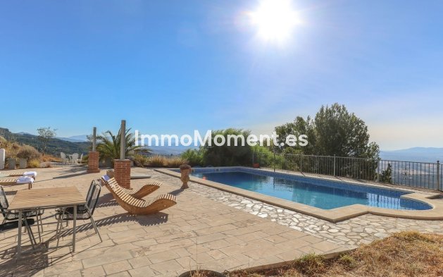 Reventa - Villa independiente - Interior  - Alozaina