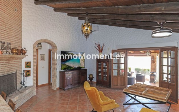 Reventa - Villa independiente - Interior  - Alozaina