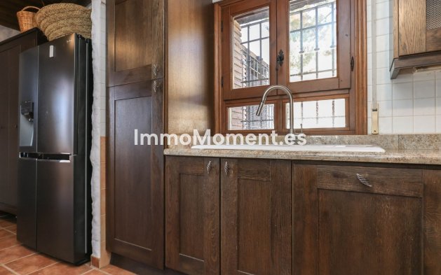 Reventa - Villa independiente - Interior  - Alozaina