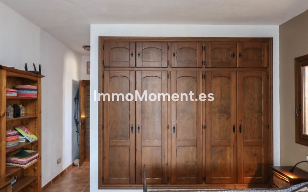 Reventa - Villa independiente - Interior  - Alozaina