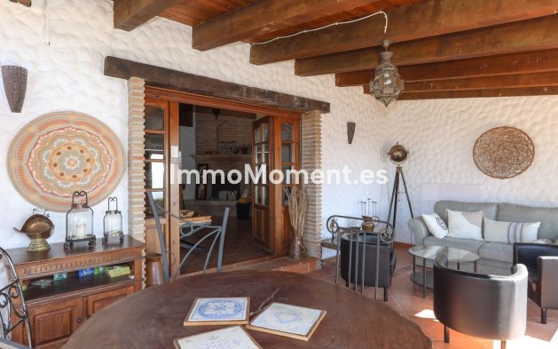 Reventa - Villa independiente - Interior  - Alozaina