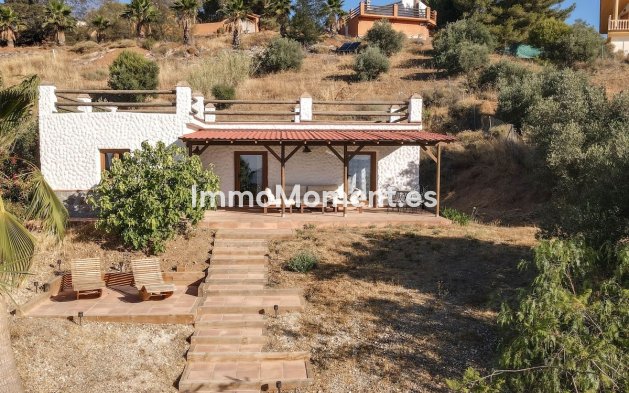 Reventa - Villa independiente - Interior  - Alozaina