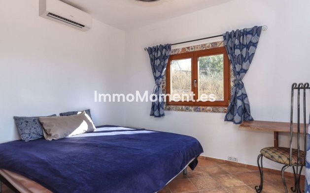 Reventa - Villa independiente - Interior  - Alozaina