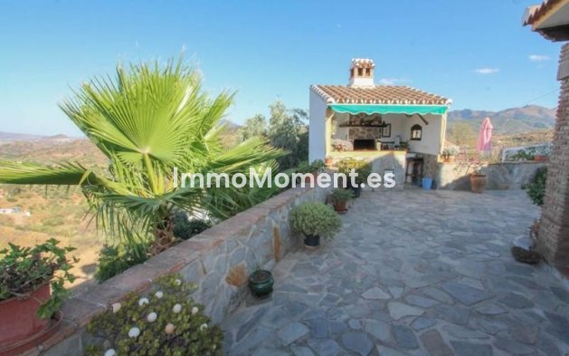 Revente - Villa - Intérieur                       - Guaro