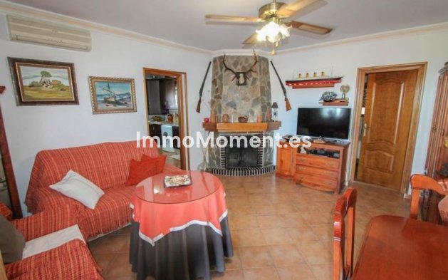 Revente - Villa - Intérieur                       - Guaro