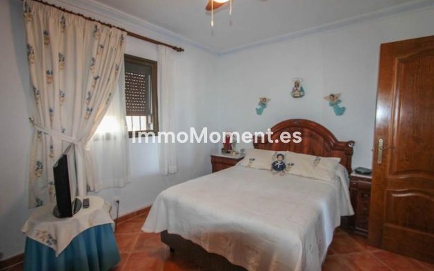 Revente - Villa - Intérieur                       - Guaro