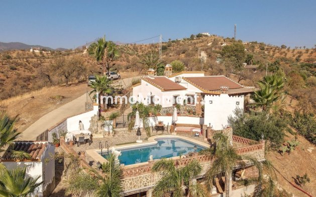 Revente - Villa - Intérieur                       - Guaro