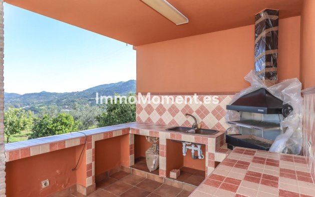 Wiederverkauf - Villa -   Inländisch - Guaro