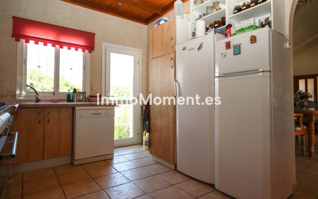 Wiederverkauf - Villa -   Inländisch - Cártama Centro