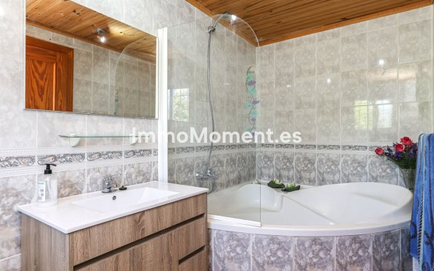 Wiederverkauf - Villa -   Inländisch - Cártama Centro