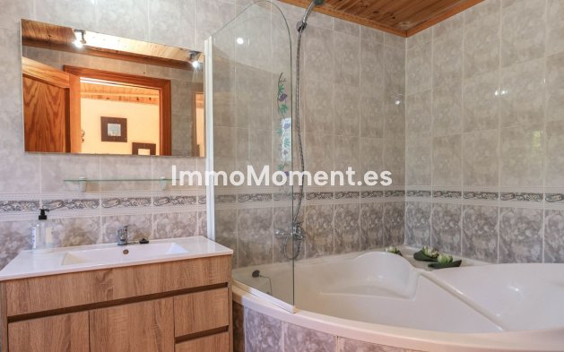 Wiederverkauf - Villa -   Inländisch - Cártama Centro