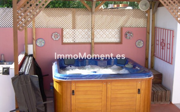 Wiederverkauf - Villa -   Inländisch - Cártama Centro