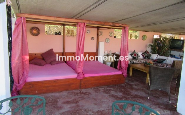 Wiederverkauf - Villa -   Inländisch - Cártama Centro