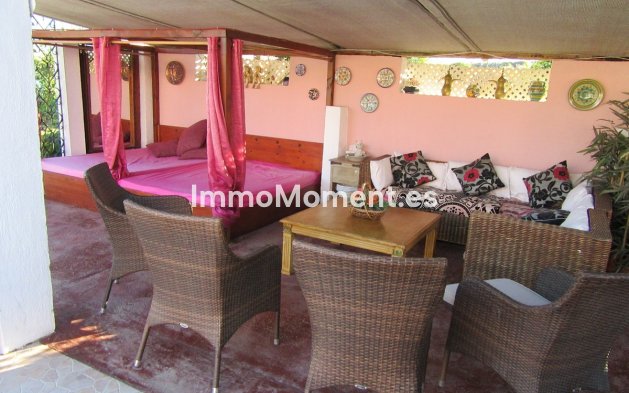 Wiederverkauf - Villa -   Inländisch - Cártama Centro