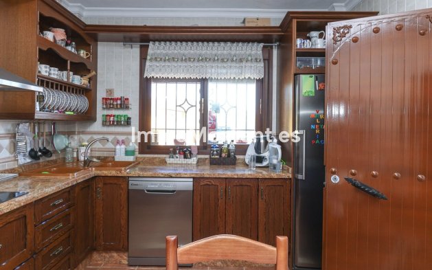 Revente - Villa - Intérieur                       - Monda