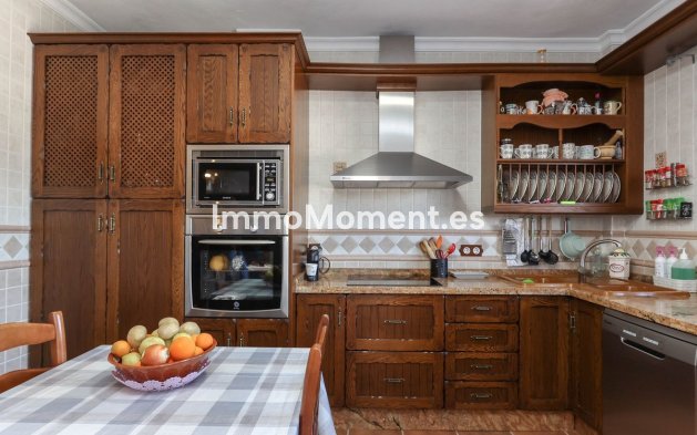 Revente - Villa - Intérieur                       - Monda