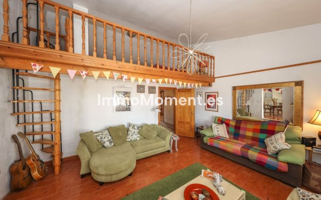 Revente - Villa - Intérieur                       - Guaro