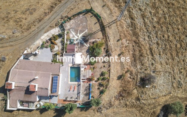 Revente - Villa - Intérieur                       - Guaro