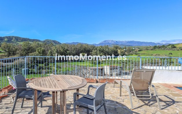 Bestaande woning - Villa - Binnenland  - Coín