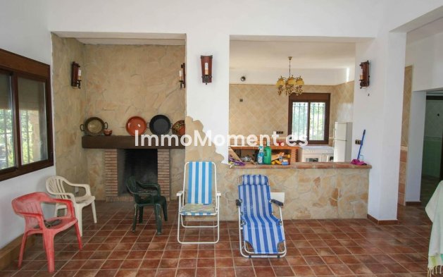 Resale - Villa - Inland  - Pizarra