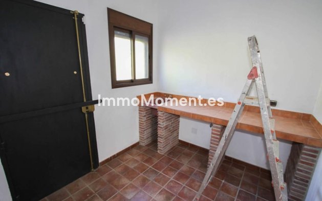 Resale - Villa - Inland  - Pizarra