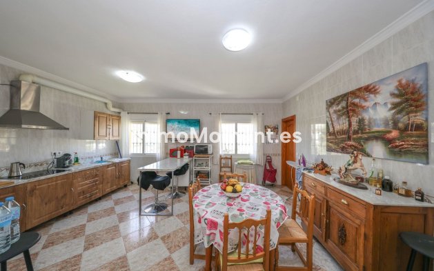 Revente - Maison de campagne - Intérieur                       - Alora