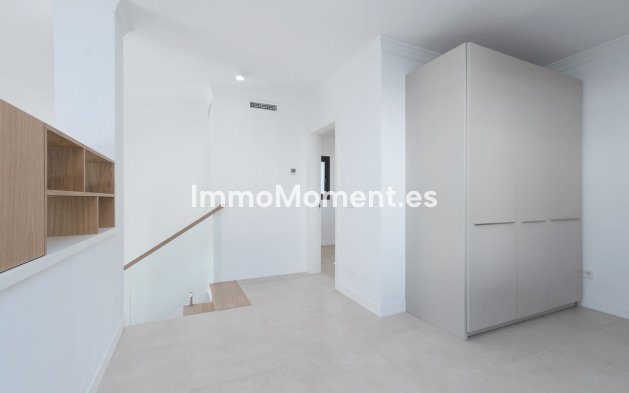 Wiederverkauf - Villa - Marbella - Marbella Centro