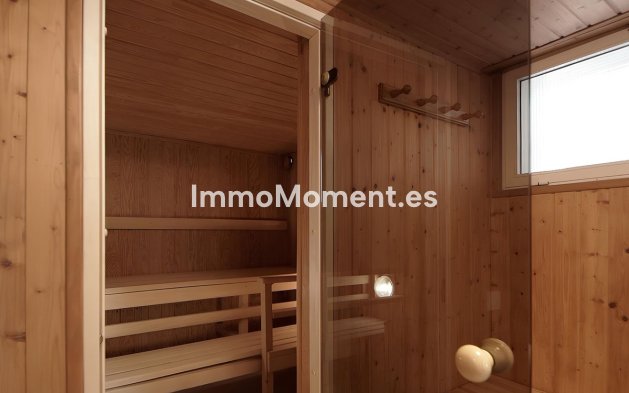 Wiederverkauf - Villa - Marbella - Marbella Centro