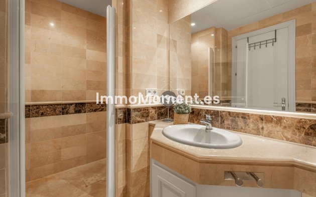 Wiederverkauf - Wohnung - Marbella - Elviria