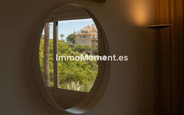 Wiederverkauf - Wohnung - Marbella - Elviria